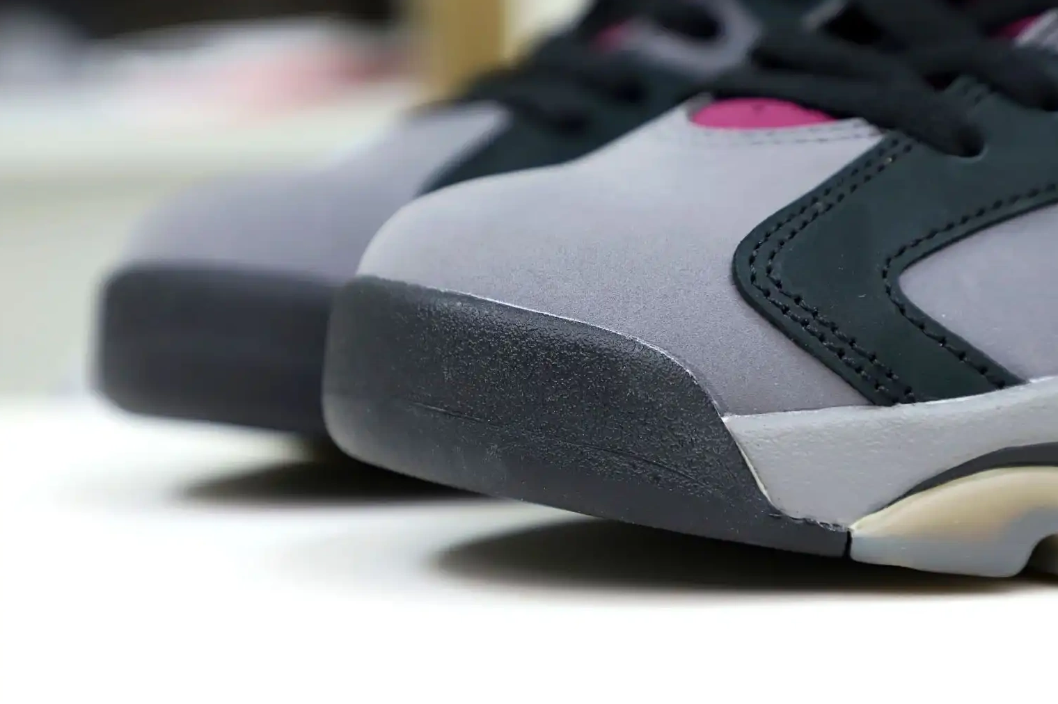 6 JORDAN RETRO BORDEAUX Kimikick AIR 0512